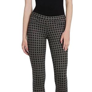 Hue- Original Denim Large Houndstooth Leggings-  S